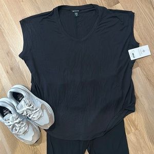 Athleta over sized tee